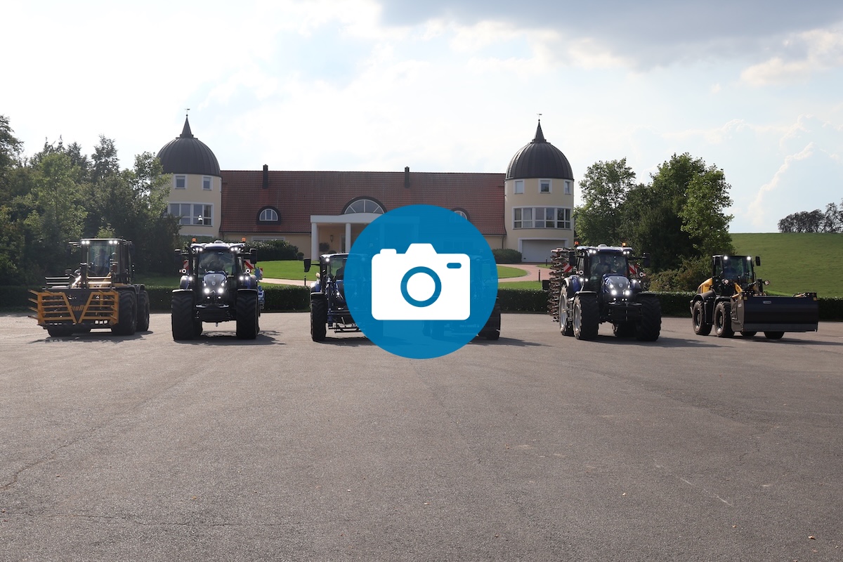 Guarda la fotogallery con i dettagli delle principali novità presentate da New Holland alla stampa europea